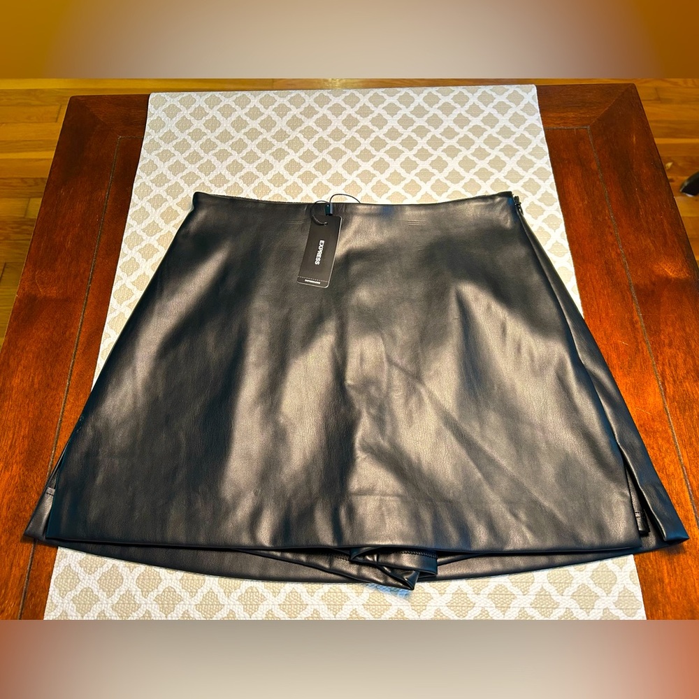 Express Black Mini Skirt